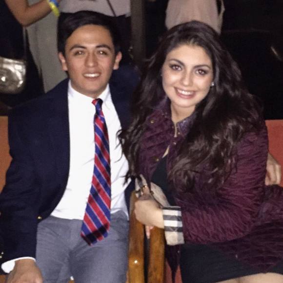 Meet your Posher, Isabella - Picture 1 of 1